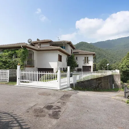 Relax Vista Monte Massone Vakantiehuis *